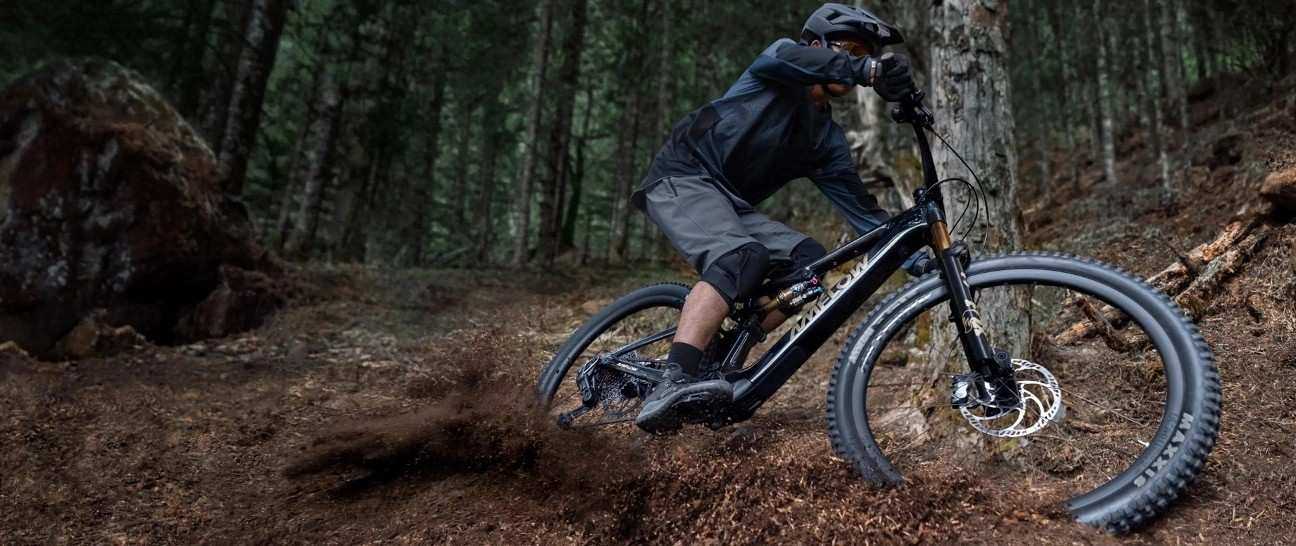 Amflow PL carbon Pro