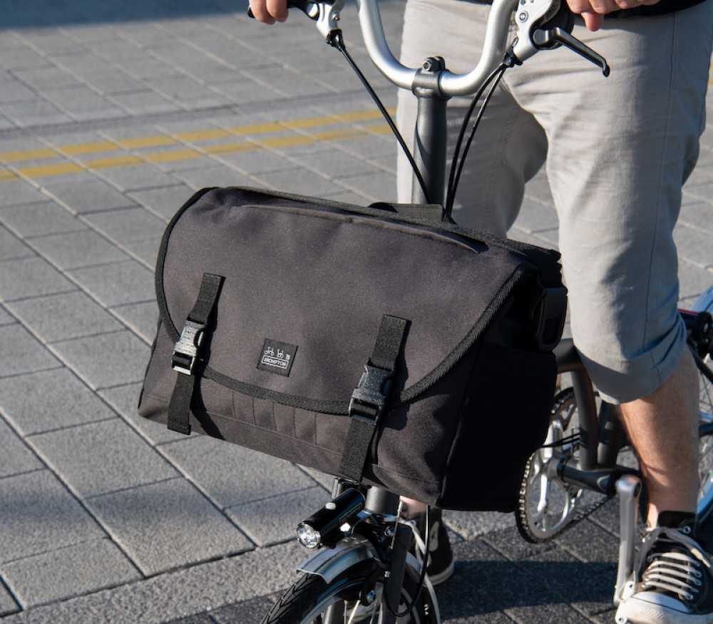 Padded Travel Bag with 4 wheels | Brompton Bags